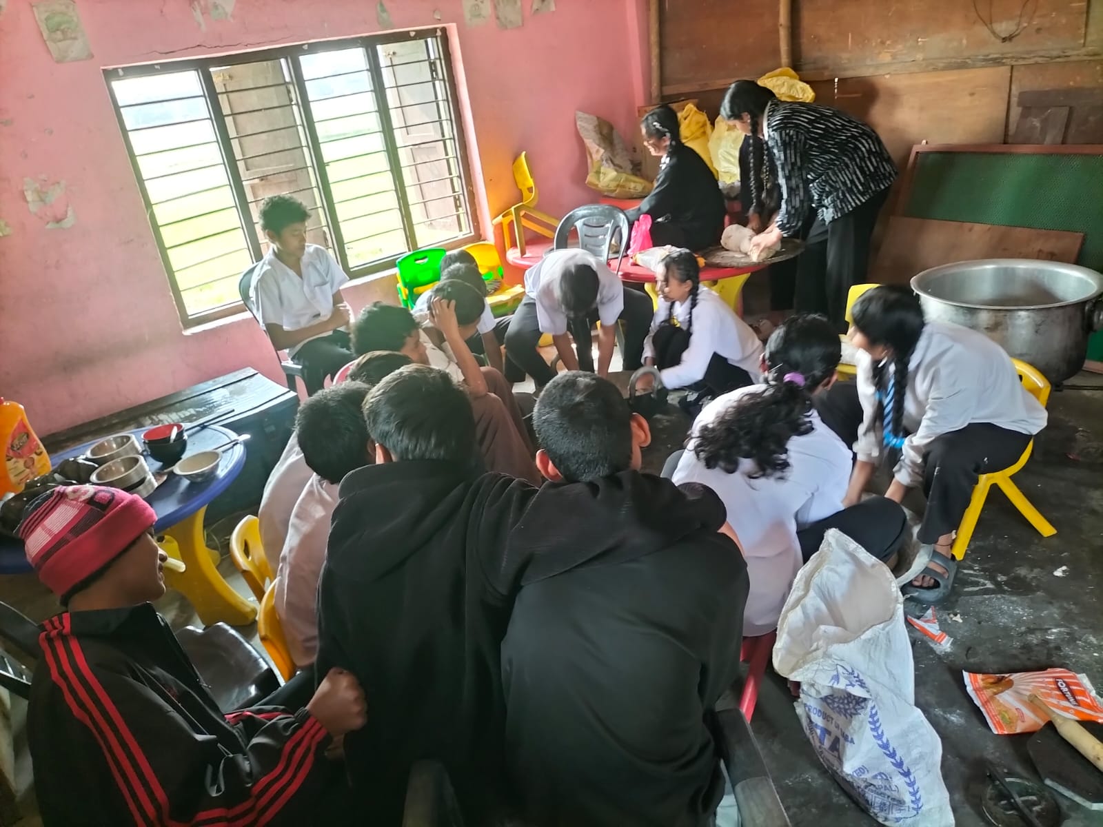 Serving Nutrition, Spreading Smiles