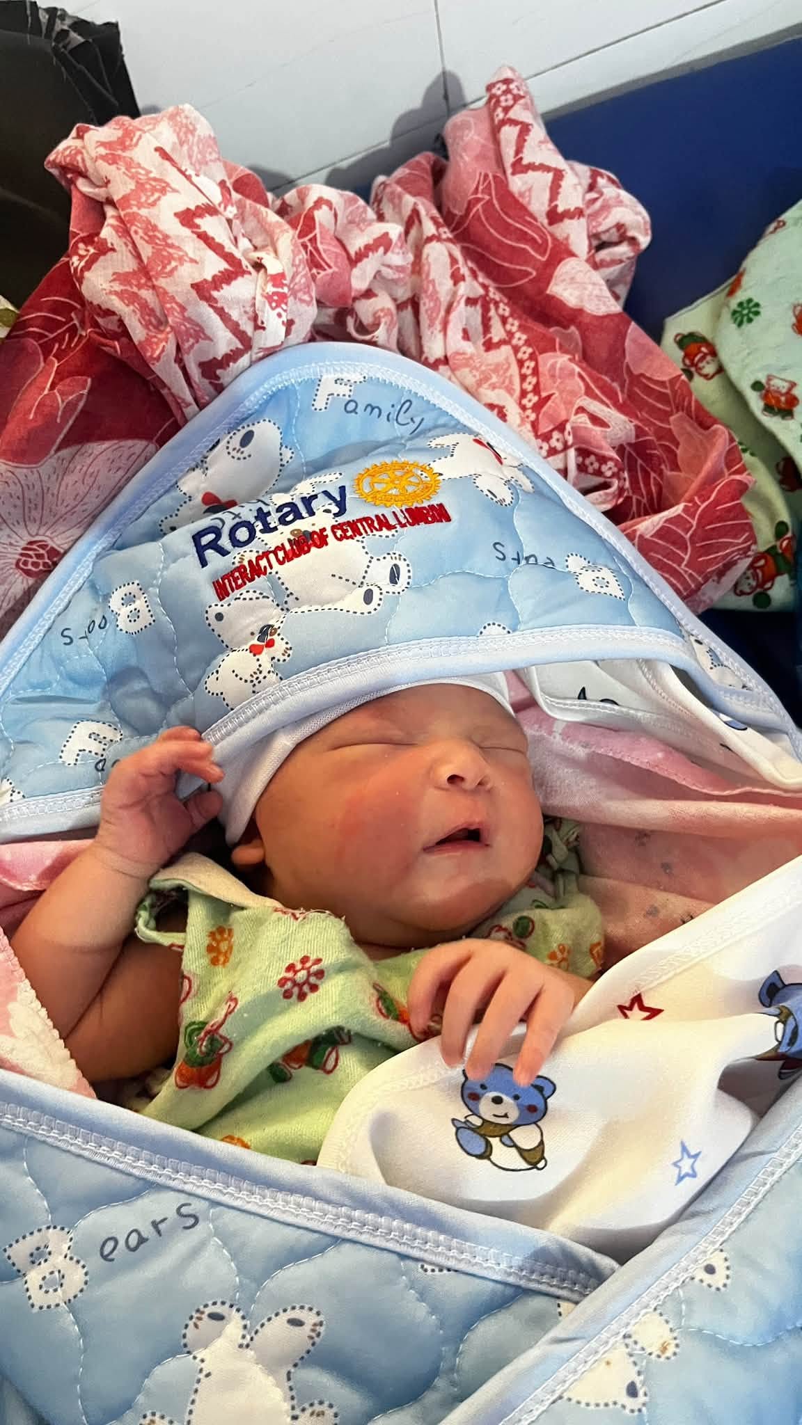 Baby Blanket for new born babies and Nutrional Support to mothers